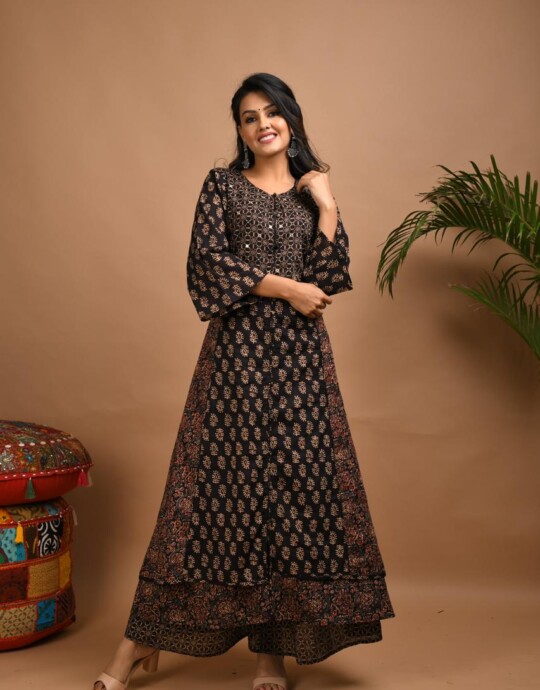 Kurti plazzo set black