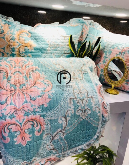 Reversible quilts Blue