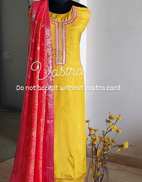 yellow vastra