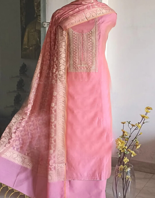 pink