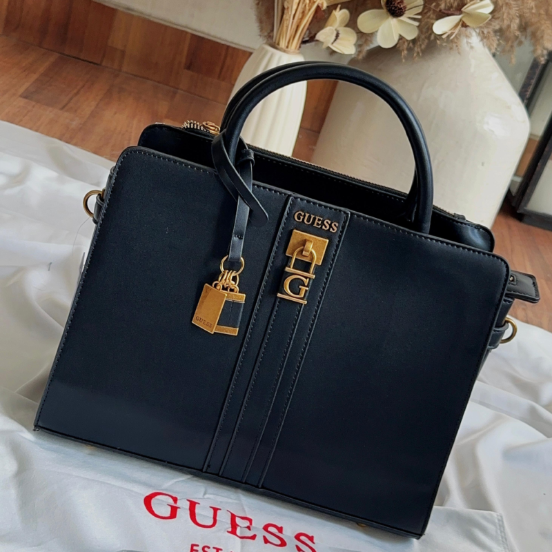 Latest Guess Hand Bag (Replica 1st copie)