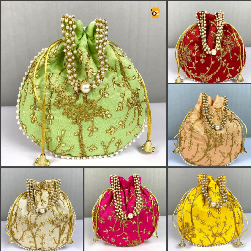 Ethnic Potli in Traditional Style