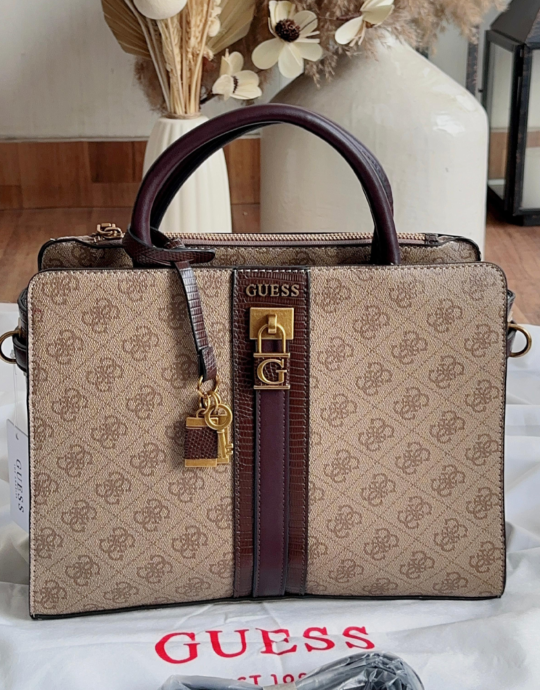 Latest Guess Hand Bag (Replica 1st copie)
