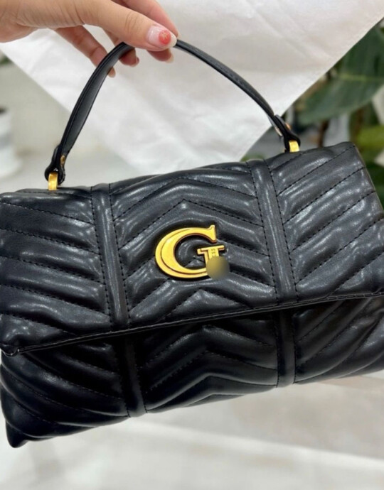 LATEST GUESS BAG 12A QUALITY(1st copy replica)