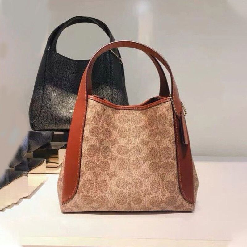 LATEST COACH BAG 12A (1st copy replica)